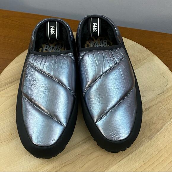 P448 Laby Textile Slippers Women's Sz 40, 9.5 US Silver Quilted Leopard Comfy - Picture 15 of 15